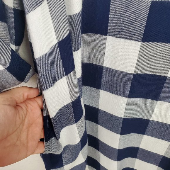 Crown & Ivy Long Sleeve Gingham Shirt Dress - Picture 6 of 8